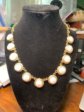 Gold and Cream Round Link Necklace